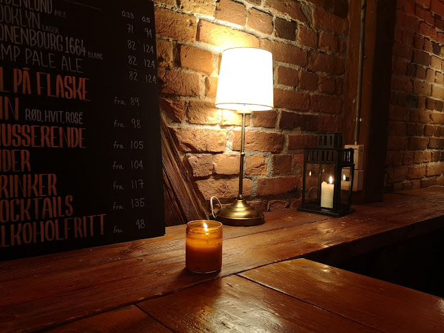 Opinii despre Uhørt în Oslo - Gastronomi og hotellvirksomhet