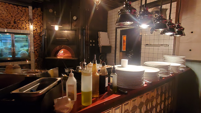 Casa Inferno - Gastronomi og hotellvirksomhet