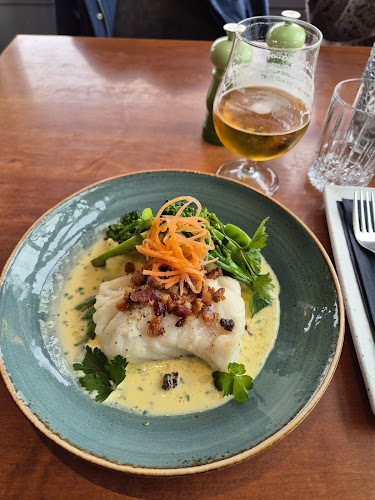 Engelsviken Brygge Fiskerestaurant - Gastronomi og hotellvirksomhet