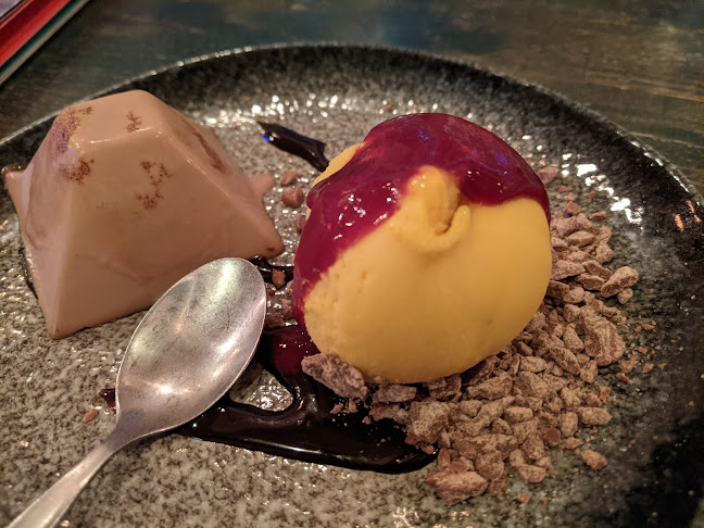 Opinii despre Cartel's Latin American Kitchen & Bar (Bergen Sentrum) în Bergen - Gastronomi og hotellvirksomhet