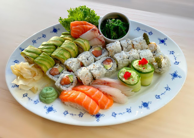 Comentarii opinii despre Lucky Sushi