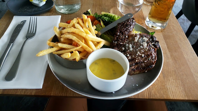 Opinii despre ROAST Restaurant & Bar în Bergen - Gastronomi og hotellvirksomhet