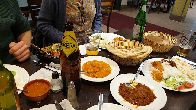 Punjab Tandoori - Gastronomi og hotellvirksomhet