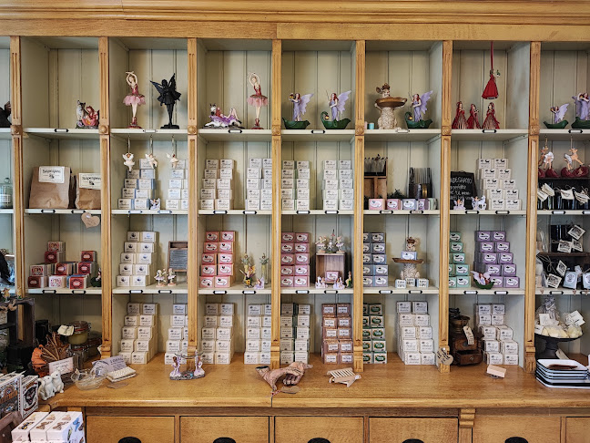 Alveland AS - Gastronomi og hotellvirksomhet