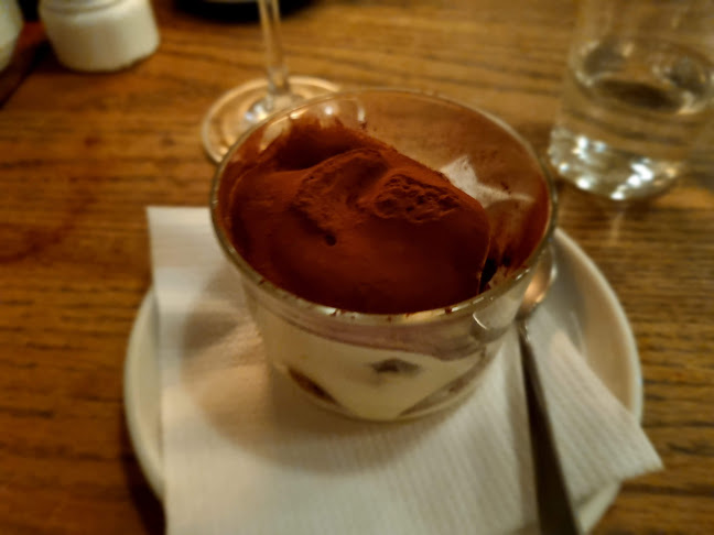 Opinii despre Trattoria Popolare în Oslo - Gastronomi og hotellvirksomhet