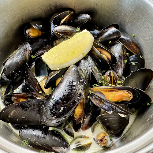 Louise Restaurant & Bar - Gastronomi og hotellvirksomhet