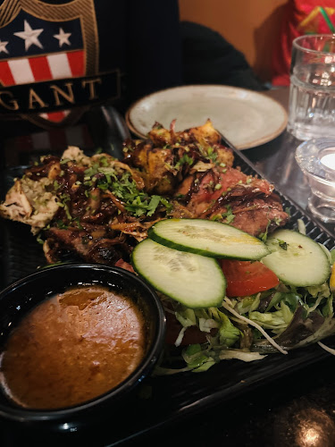 Theka - Indian Street Food & Bar - Gastronomi og hotellvirksomhet