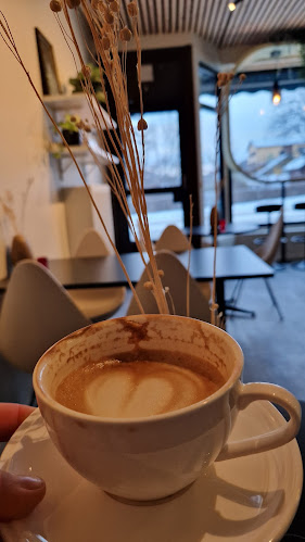 Manna Kaffebar - Gastronomi og hotellvirksomhet