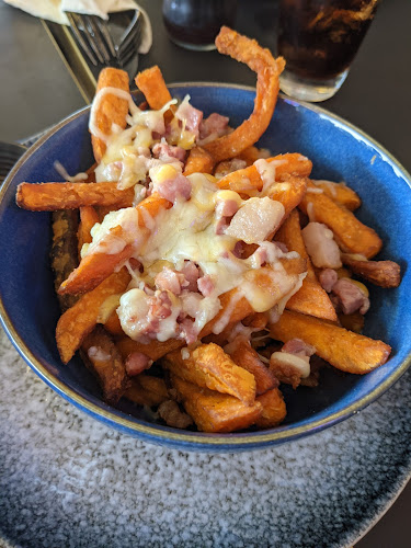 W / Lounge - Gastronomi og hotellvirksomhet