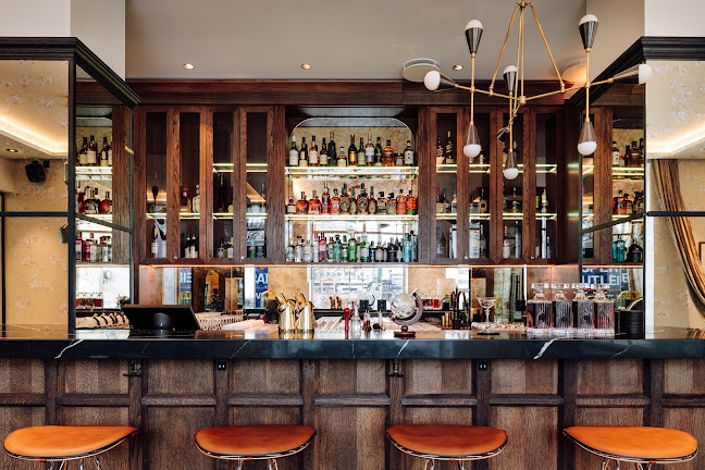 Pier 42 - Gastronomi og hotellvirksomhet