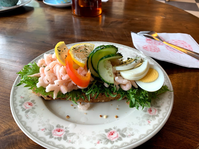 Solruns Heimlaga - Gastronomi og hotellvirksomhet