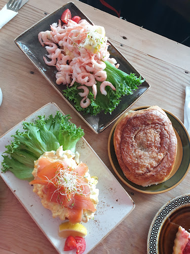 Gammelveien 2, Dreyers gate 25, 8312 Henningsvær