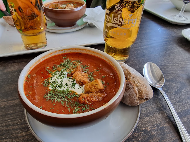 Opinii despre Fjellkafeen în Hemsedal - Gastronomi og hotellvirksomhet