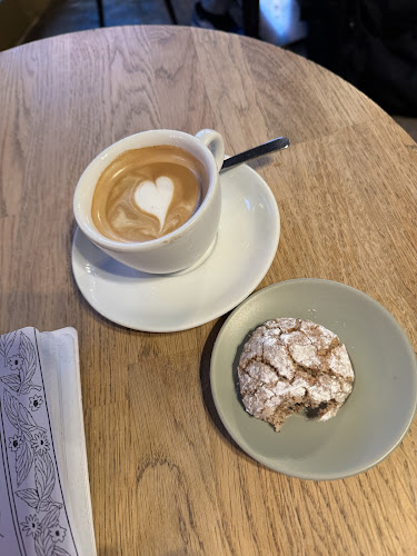 Opinii despre Café le Frère în Trondheim - Gastronomi og hotellvirksomhet