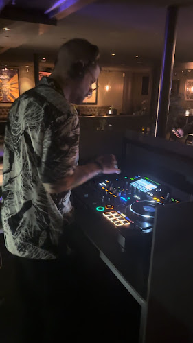 Opinii despre Sjakk Matt Restaurant & Bar în Oslo - Gastronomi og hotellvirksomhet