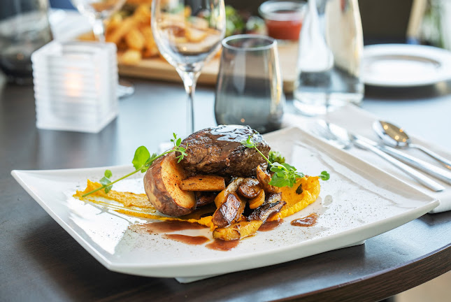 Restaurant Sjøkanten - Gastronomi og hotellvirksomhet