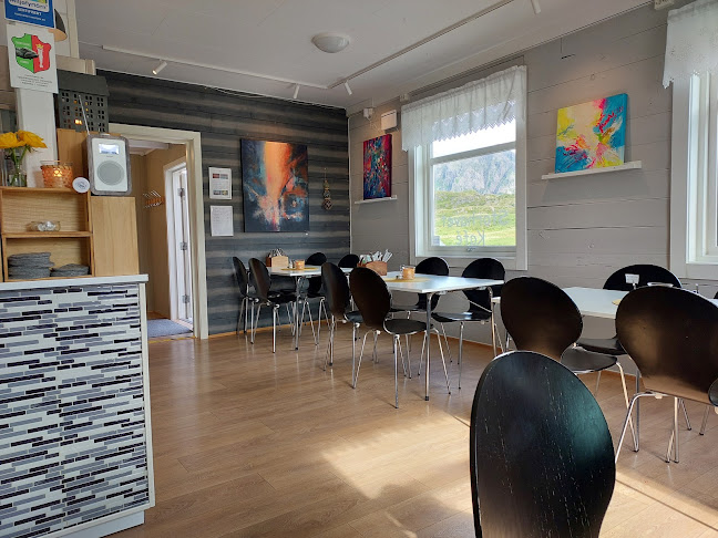 Storhavet Kafé og glamping - Fiskeværet Hovden - Bø i Vesterålen