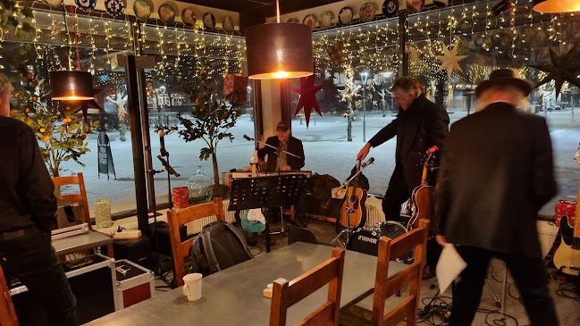 Don Pablos Pizza - Gastronomi og hotellvirksomhet