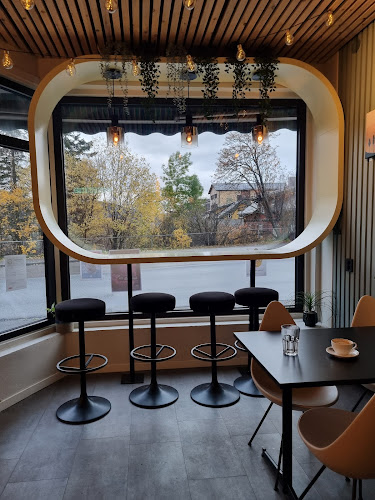Manna Kaffebar - Gastronomi og hotellvirksomhet