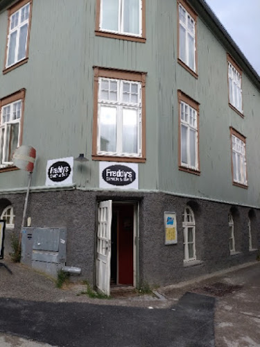Comentarii opinii despre Freddy's Diner