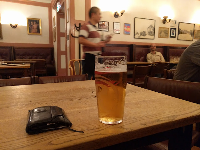 Opinii despre Valkyrien Restaurant în Oslo - Gastronomi og hotellvirksomhet