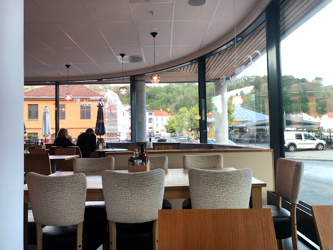 Trattoria da Ernesto - Gastronomi og hotellvirksomhet