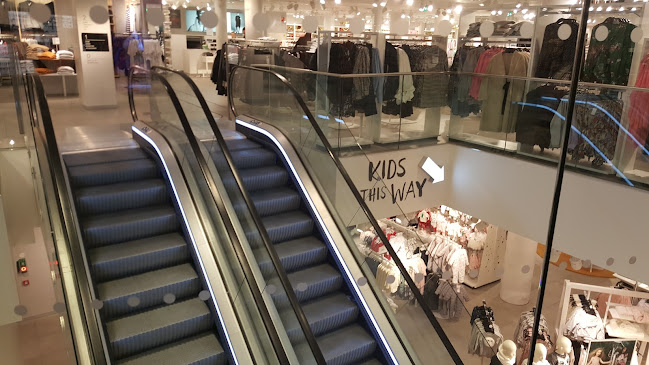 Comentarii opinii despre Kaffebrenneriet avd Aker Brygge