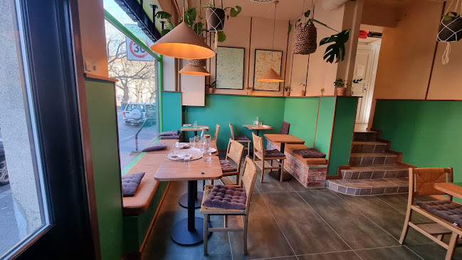 Jungel Pizza - Gastronomi og hotellvirksomhet