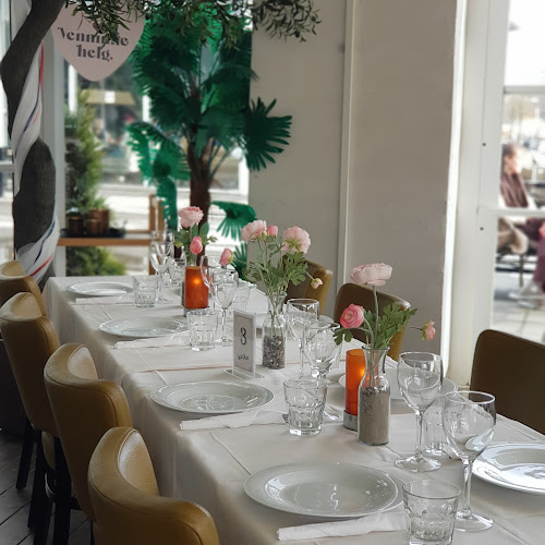 Opinii despre Kafka Sandefjord AS în Sandefjord - Gastronomi og hotellvirksomhet