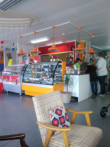 Opinii despre Fruene på torget în Finnsnes - Gastronomi og hotellvirksomhet