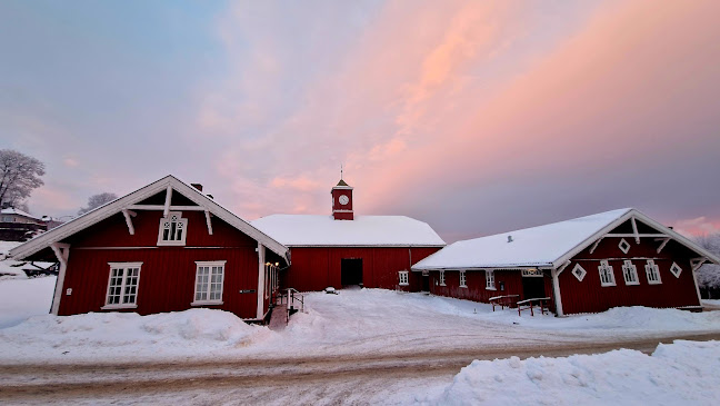 Opinii despre Herregårdskafeen în Halden - Gastronomi og hotellvirksomhet