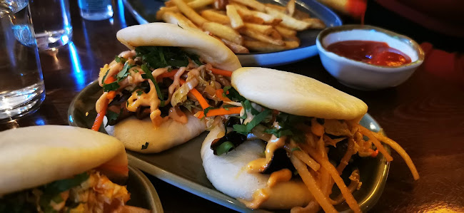 Alma's Bar og Kjøkken - Gastronomi og hotellvirksomhet