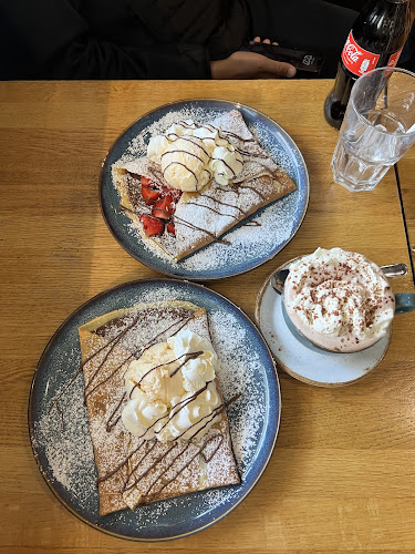 Opinii despre Crêperie de Mari în Oslo - Gastronomi og hotellvirksomhet