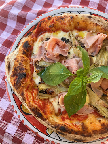 Mamma Pizza Vika Osteria di Mare