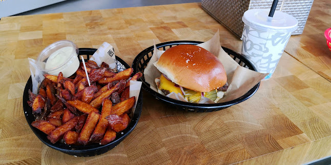 Opinii despre Hekkan Burger Bryne în Bryne - Gastronomi og hotellvirksomhet