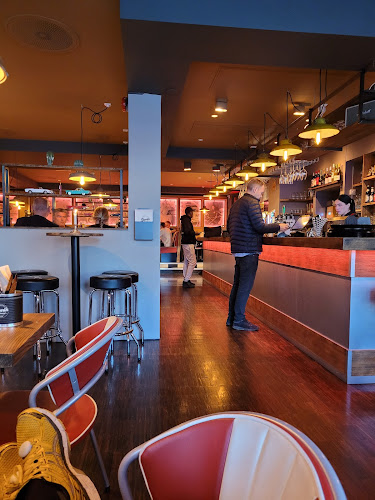 Jimi's Diner - Gastronomi og hotellvirksomhet