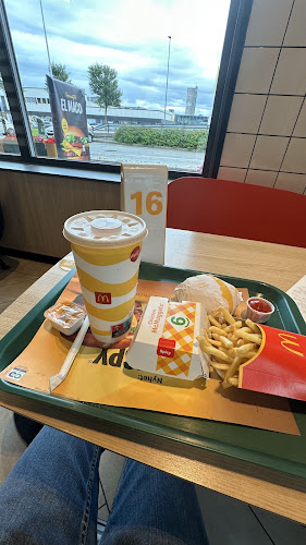 McDonald's Roseby - Gastronomi og hotellvirksomhet