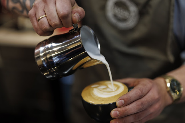 Comentarii opinii despre Yasou Gresk Bakeri & Kafe AS