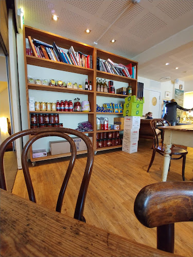 Comentarii opinii despre Club Maccaroni