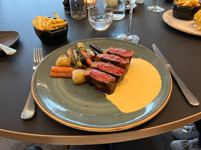 ROAST Restaurant & Bar - Gastronomi og hotellvirksomhet