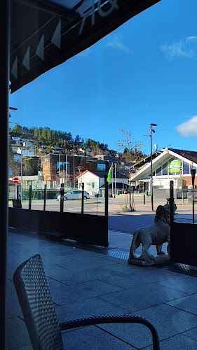 Cæsar Café og Pizzabar | Restaurant og kafe