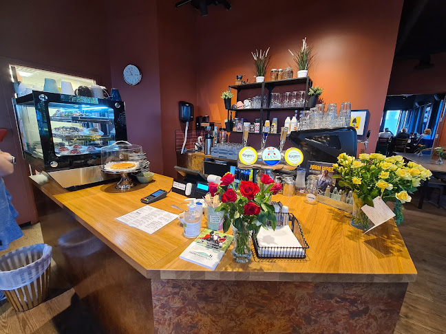 Comentarii opinii despre KaffeDilla