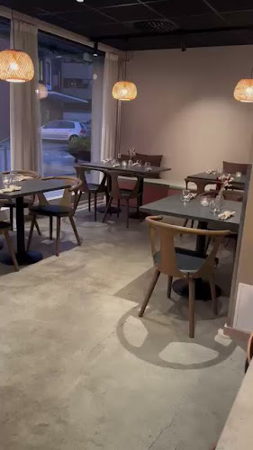 Opinii despre Restaurant Smile Thai & Sushi Molde în Molde - Gastronomi og hotellvirksomhet