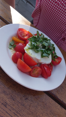 Trattoria Popolare - Gastronomi og hotellvirksomhet