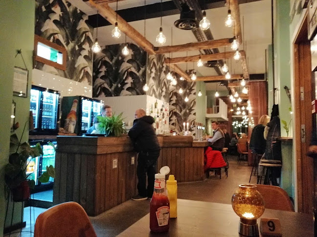 Tiffany's Bjølsen - Gastronomi og hotellvirksomhet