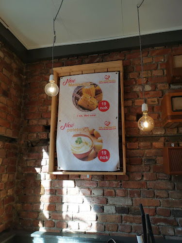 Comentarii opinii despre Dr. Crunchy Oslo Fried Chicken