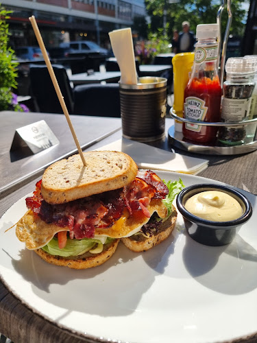 Jimi's Diner - Gastronomi og hotellvirksomhet