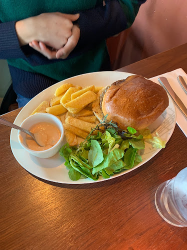 Jonas B. Gundersen Porsgrunn - Gastronomi og hotellvirksomhet