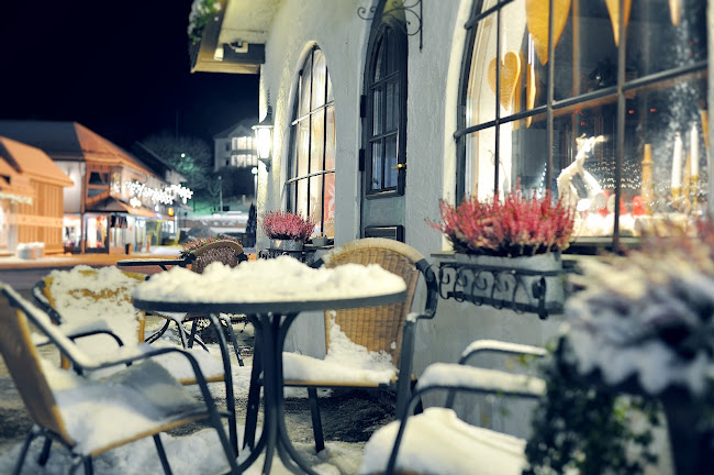 Aanerud bakeri - Gastronomi og hotellvirksomhet