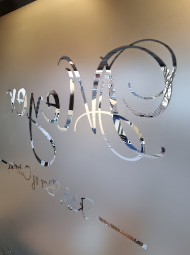 Comentarii opinii despre Meyer Kafe, Bar og Catering